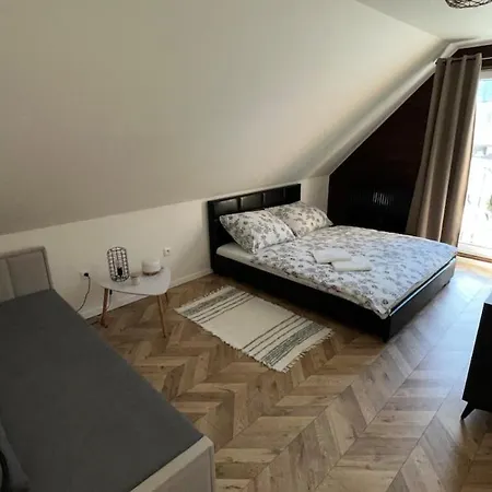 Evelin, Slovakia